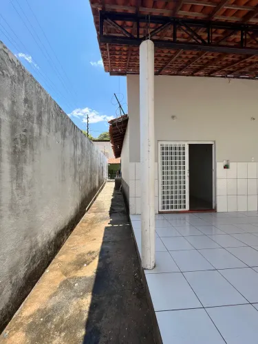 CASA À VENDA NO RENASCENÇA II - TERESINA/PI ( SEM FINANCIAMENTO)