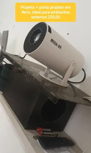 Projetor MEGA BR com caixa em ferro para colocar no tempo