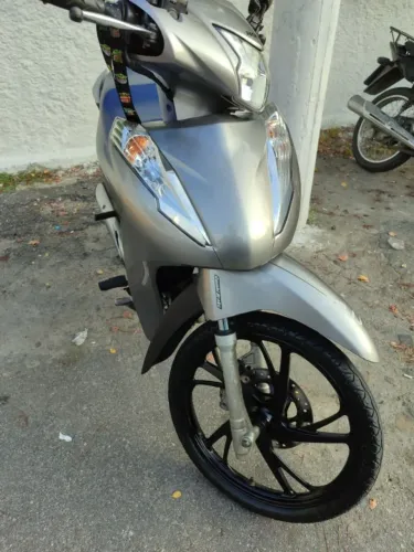 HONDA BIZ 125  2021 COMPLETA 