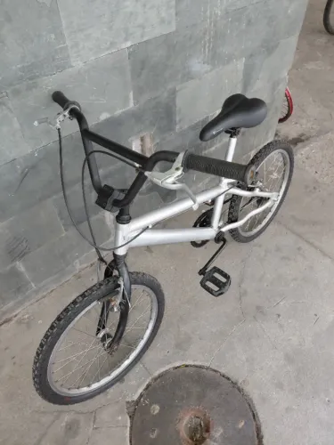 Bicicleta Caloi aro 20 alumínio