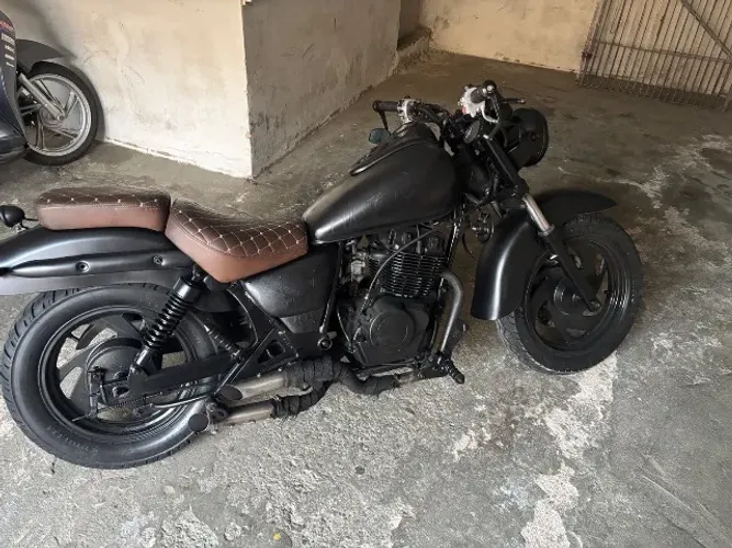 Moto (leia a descrição)