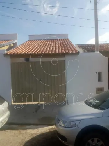 Locação de Casas / Padrão na cidade de Araraquara