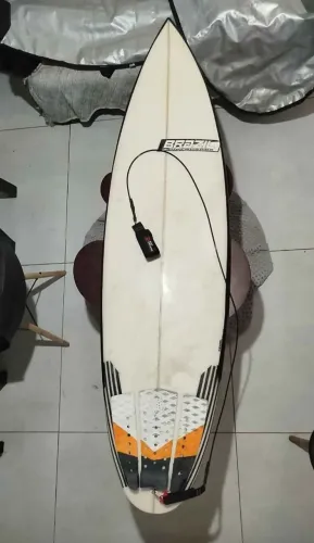 prancha de surf 6.0 completa + roupa de borracha Mormaii