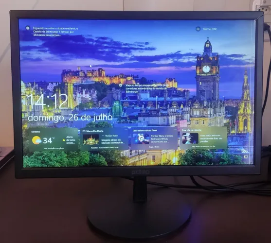Monitor 19" LED usado