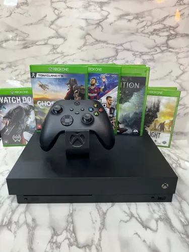 Xbox One X 1TB 4K | Controle e jogo de brinde | loja física 