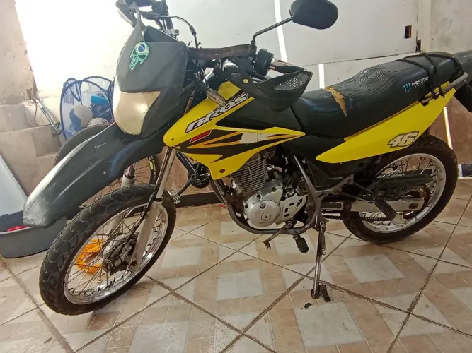 Vende se nxr Bros 150