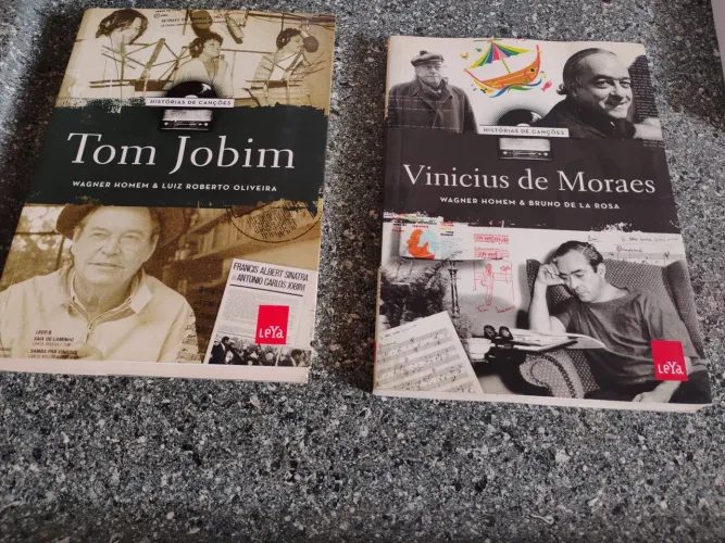 2 livros Histórias de Canções 