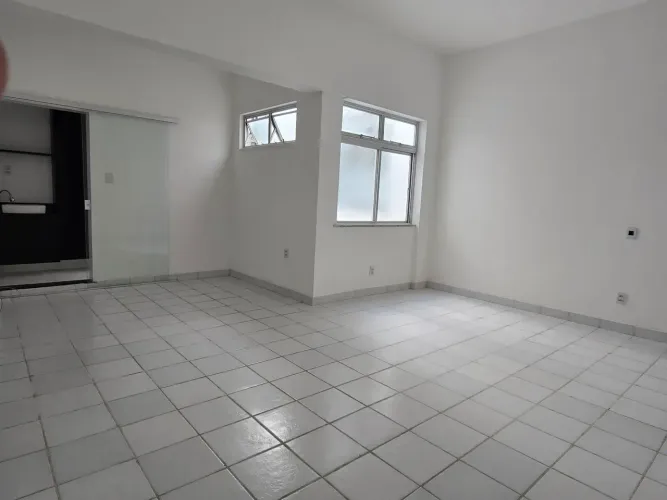Sala Comercial na Batista Campos
