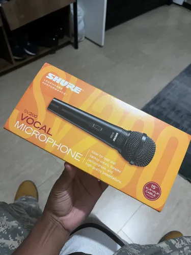 Microfone Shure SV200