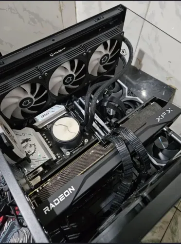 Rx 9070xt 16gb Xfx