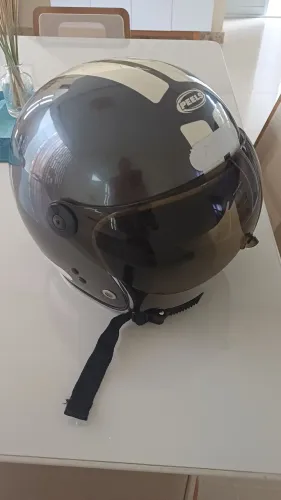 Capacete Pells Italiano