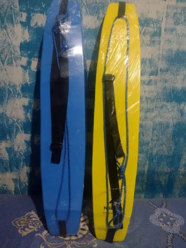 Flutuador aquático, salva vidas, zerado (novo).