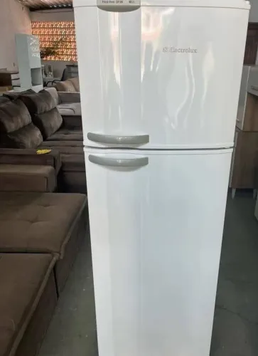 Geladeira Electrolux 427 litros usada