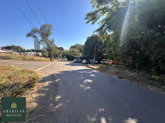 Vende-se Area com 5960 metros na Vila Rosa Próximo ao Parque Cascavel