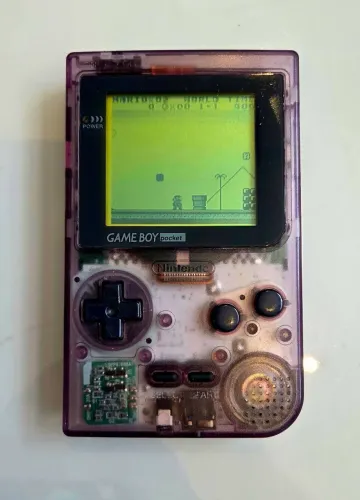 Nintendo Game Boy Pocket