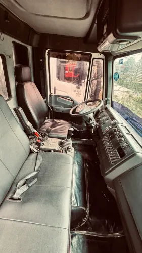 IVECO TECTOR 260E30 - CAÇAMBA BASCULANTE GRIMALDI 12 m³ 