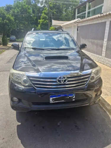 Toyota Hilux SW4 SRV D4-d 4X4 3.0 TDI Dies. AUT 2012