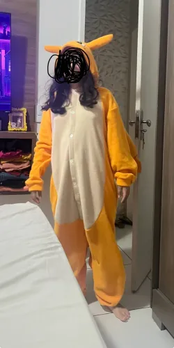 Fantasia Charizard tamanho P