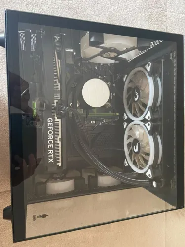 Pc Gamer! RTX 4060 + Monitor curvo 27 + mouse razer!