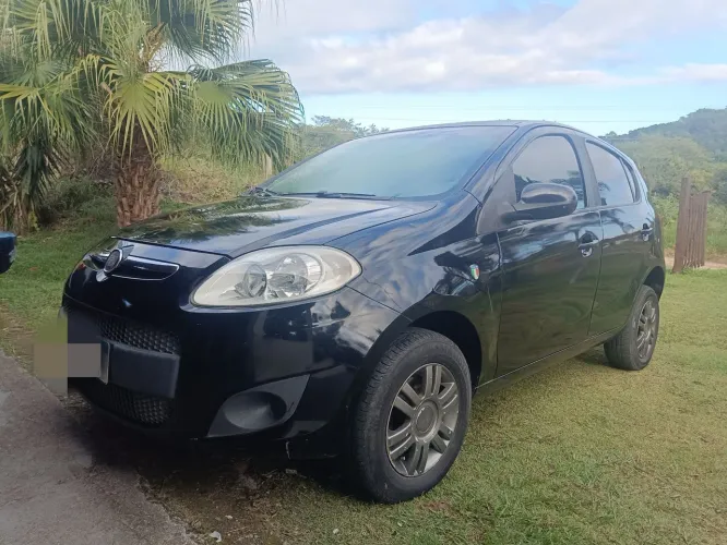 Fiat Palio Attractive 1.0 EVO Fire Flex 8V 5P 2012