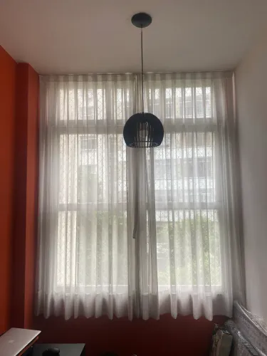Cortina / voal branca com trilho 180 cm
