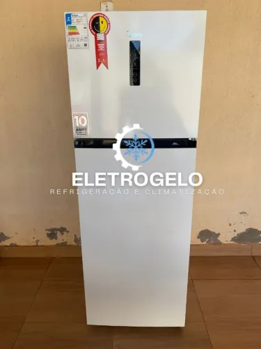 Geladeira seminova midea