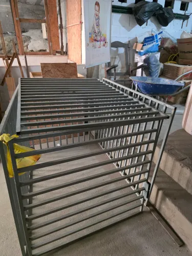 Equipamento tipo gaiola para caçamba de Hilux