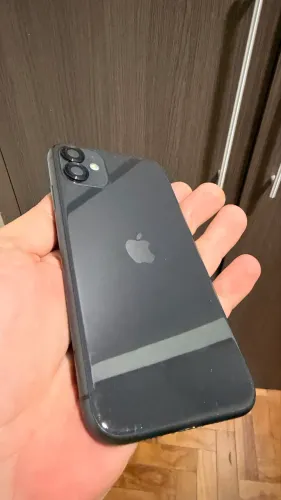 iPhone 11 - 128GB Novinho