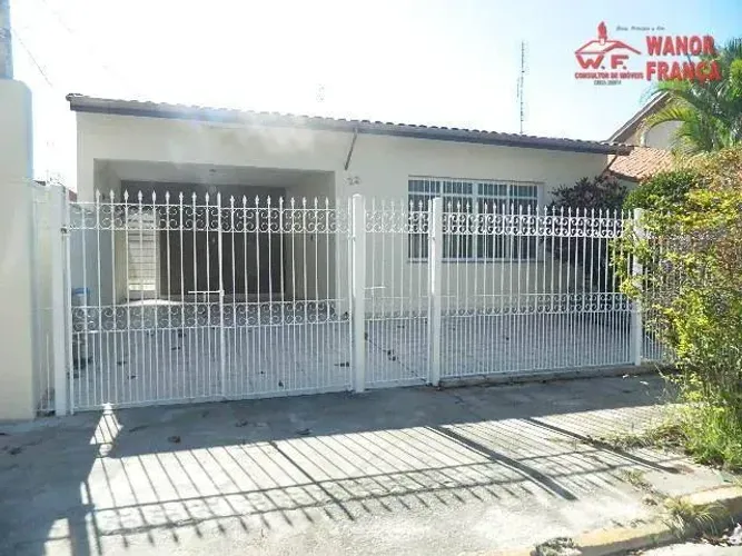 Casa com 4 dormitórios para alugar, 163 m² por R$ 2.600,00/mês - Portal das Colinas - Guar