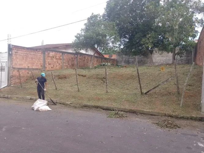 Terreno à Venda - Residencial Bosque das Palmas - Ponta Negra - excelente oportunidade