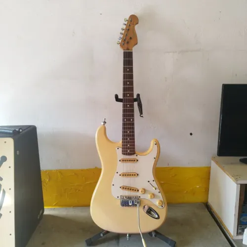 Guitarra Cruiser by Crafiter