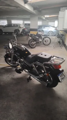 Moto Custon 200cc MVK