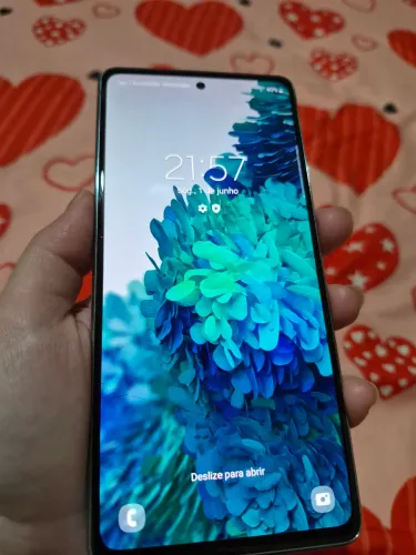 Samsung S20 FE usado 