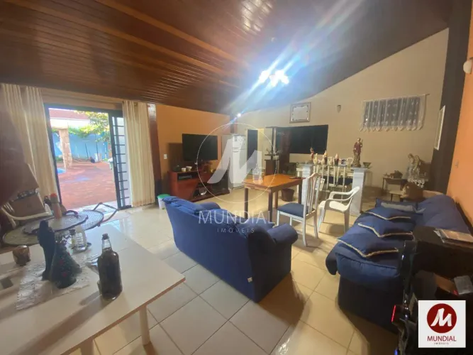 Casa (térrea na rua) 2 dormitórios/suite, cozinha planejada
