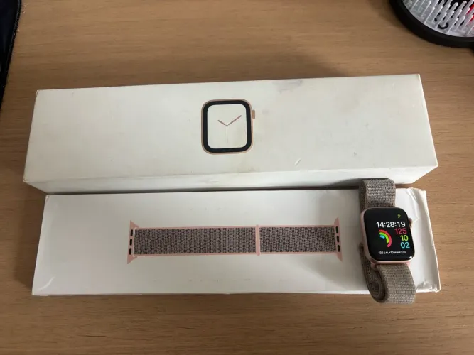 Apple Watch Series 4 - 40mm