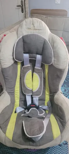 Vende-se Cadeirinha de Carro Galzerano