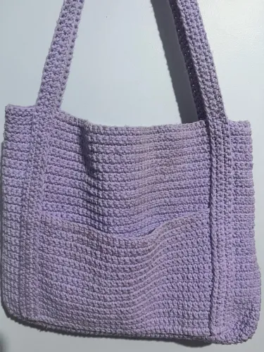Bolsa de crochê feita à mão