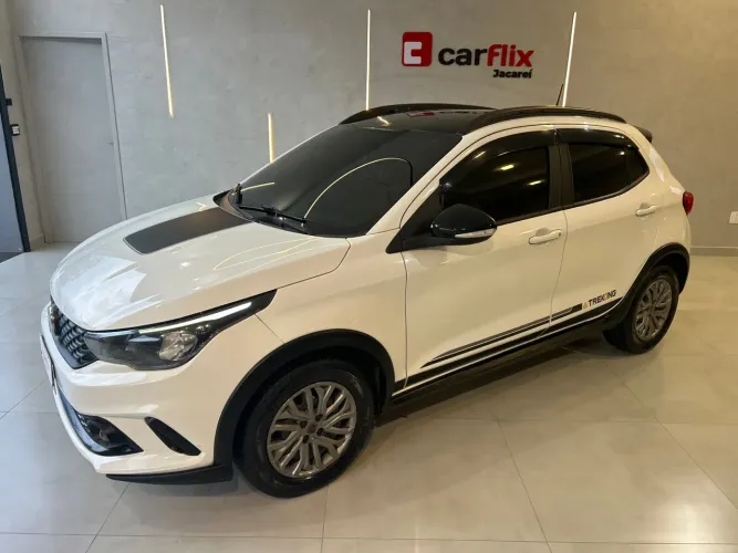 Fiat Argo Trekking 1.3 8V Flex Mec. 2020