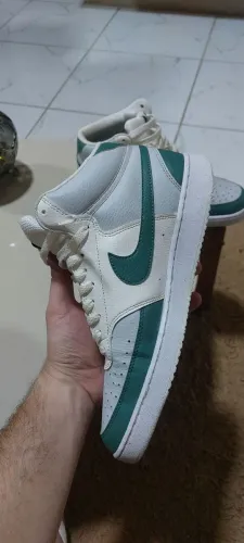 Tenis nike court vision mid N.42
