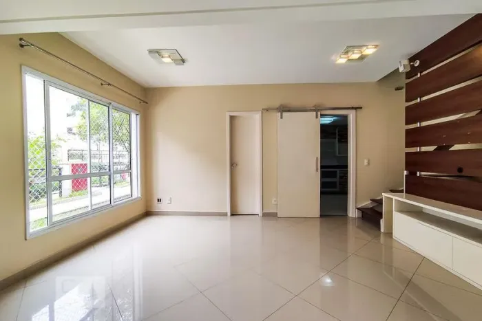 Casa à Venda - Vila Andrade, 2 Quartos, 106 m2