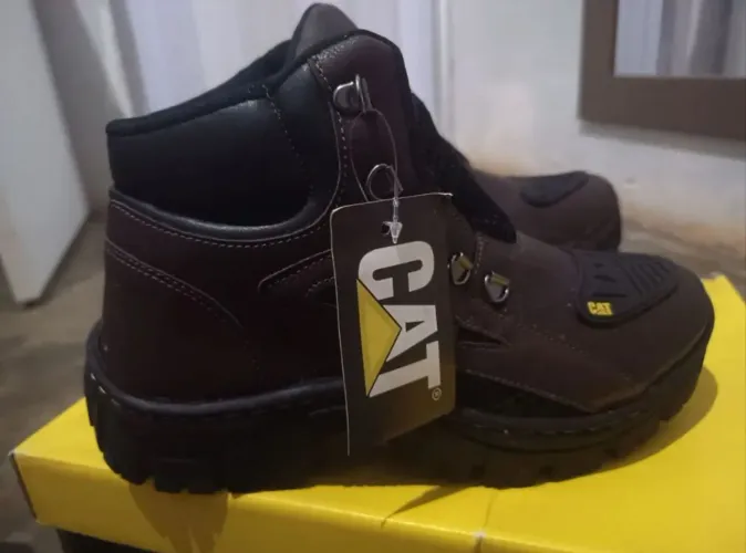 Bota unissex - CAT