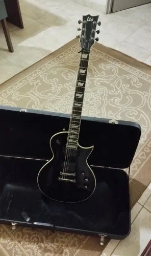 Guitarra LTD EC 500