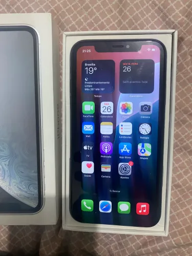 iPhone XR 64gb com caixa