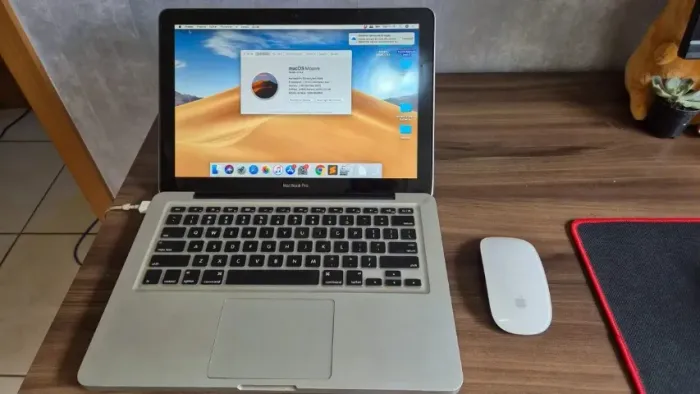 Macbook Pro 2009 13.3 Core 2 Duo 8gb