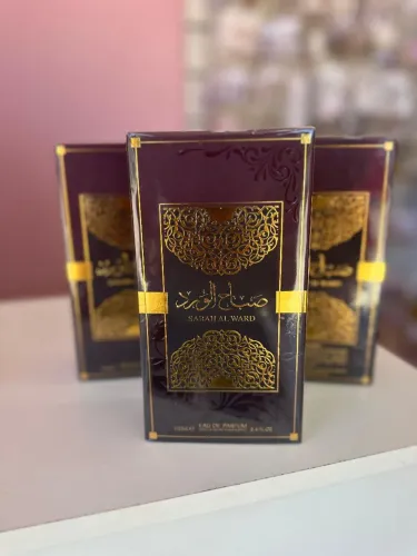 Perfume árabe Sabah al Ward lacrado