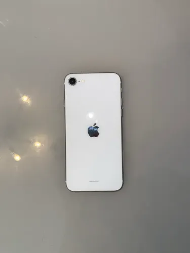 iPhone SE 2º geração branco 128gb