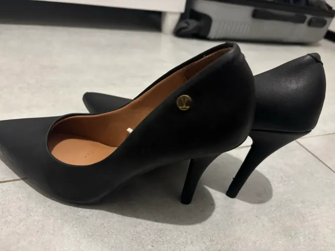 Vendo scarpin Vizzano usado uma vez