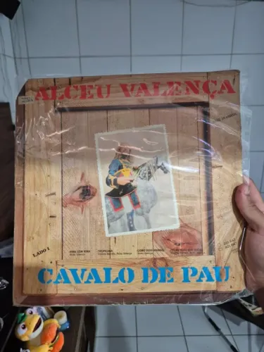 LP Alceu Valença - Cavalo De Pau (1982) | C/ Encarte