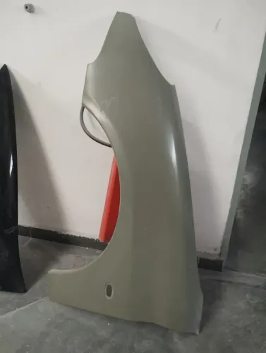 Paralama esquerdo pegout 206 