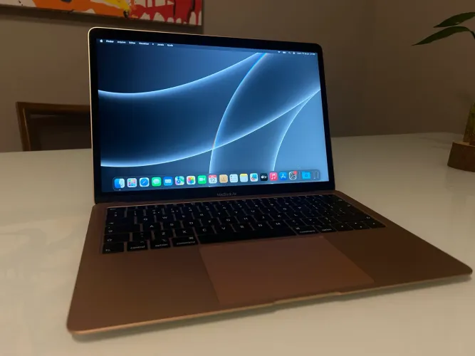 MacBook Air 2018 Rose Gold